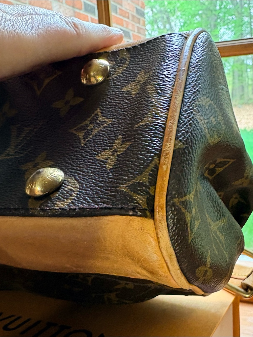 Louis Vuitton Beverly MM Bag. - Picture 15 of 17